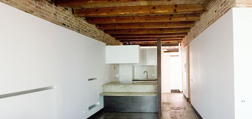 Cocina style rustico color marron, blanco, gris  diseñado por aaa arquitectura | Arquitecto 