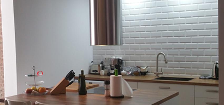 Cocina Estilo vintage Color verde  diseñado por Reforma casa teva | Interiorista 