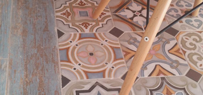 Comedor Estilo vintage Color verde  diseñado por Reforma casa teva | Interiorista 