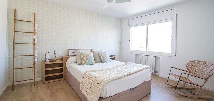 Dormitorio Estilo vintage Color azul cielo, beige, blanco  diseñado por MADE | Arquitecto | Copyright MADE