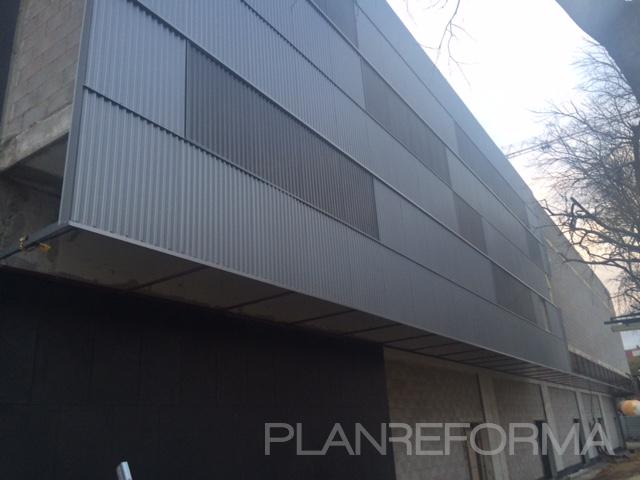 Exterior style tradicional color gris, gris  diseñado por GESTION INDUSTRIAL BAIX CAMP SL  | Interiorista 