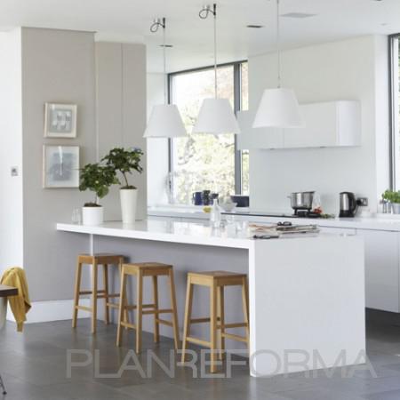 Cocina style contemporaneo color marron, blanco  diseñado por ALMAZEN lab | Interiorista 