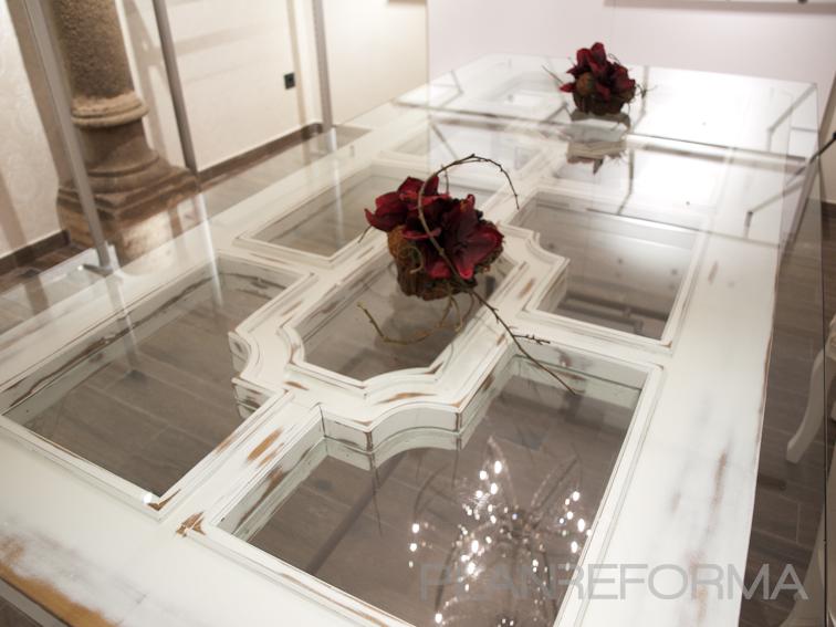 Salon style contemporaneo color beige, marron, blanco  diseñado por MACOR | Arquitecto | Copyright Sara Mate