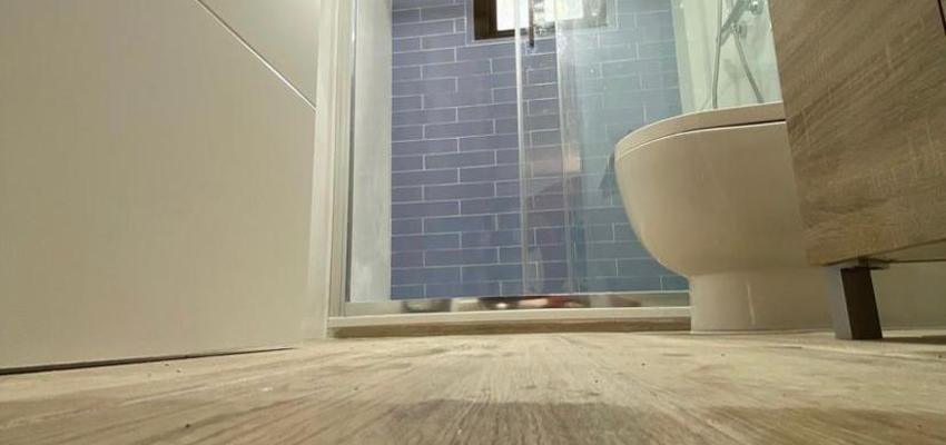 Baño Estilo contemporaneo Color azul, beige, plateado  diseñado por SOTECOIN  SL | Reformista, constructor | Copyright soy el propietario