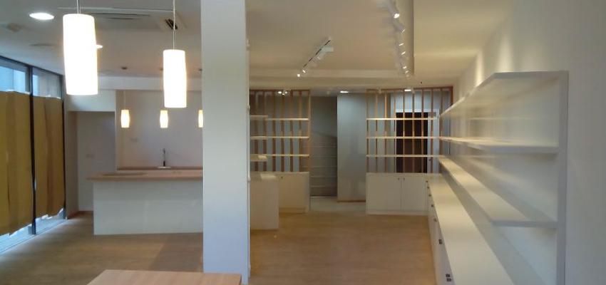 Oficina, Restaurante, Cafeteria style moderno color beige, marron, blanco  diseñado por alex montiel | Decorador 