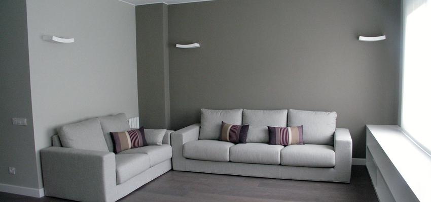 Salon style contemporaneo color violeta, marron, plateado  diseñado por Aintzile Legarreta | Interiorista | Copyright Diseño y deirección de obra por AL interiorista