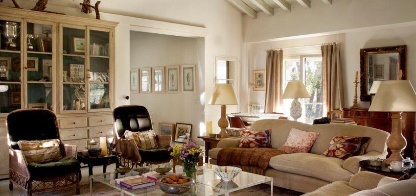 Salon style contemporaneo color beige, blanco  diseñado por P.Alps | Arquitecto 
