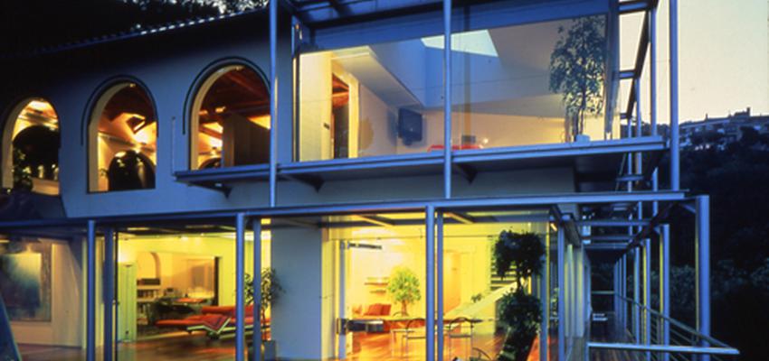 Galería style moderno color blanco, gris, gris  diseñado por pz | Arquitecto | Copyright FOTO; E. PONS