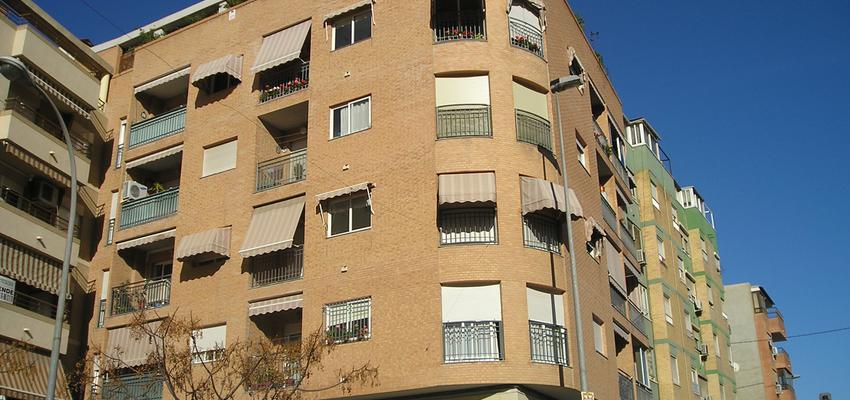 Exterior style contemporaneo color marron, gris  diseñado por Pedro Muela Díez | Arquitecto Técnico 