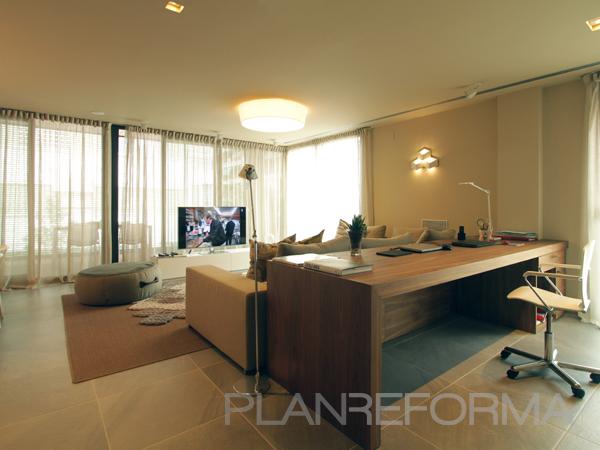 Salon style contemporaneo color beige, marron, blanco  diseñado por m3interiors | Interiorista | Copyright m3interiors