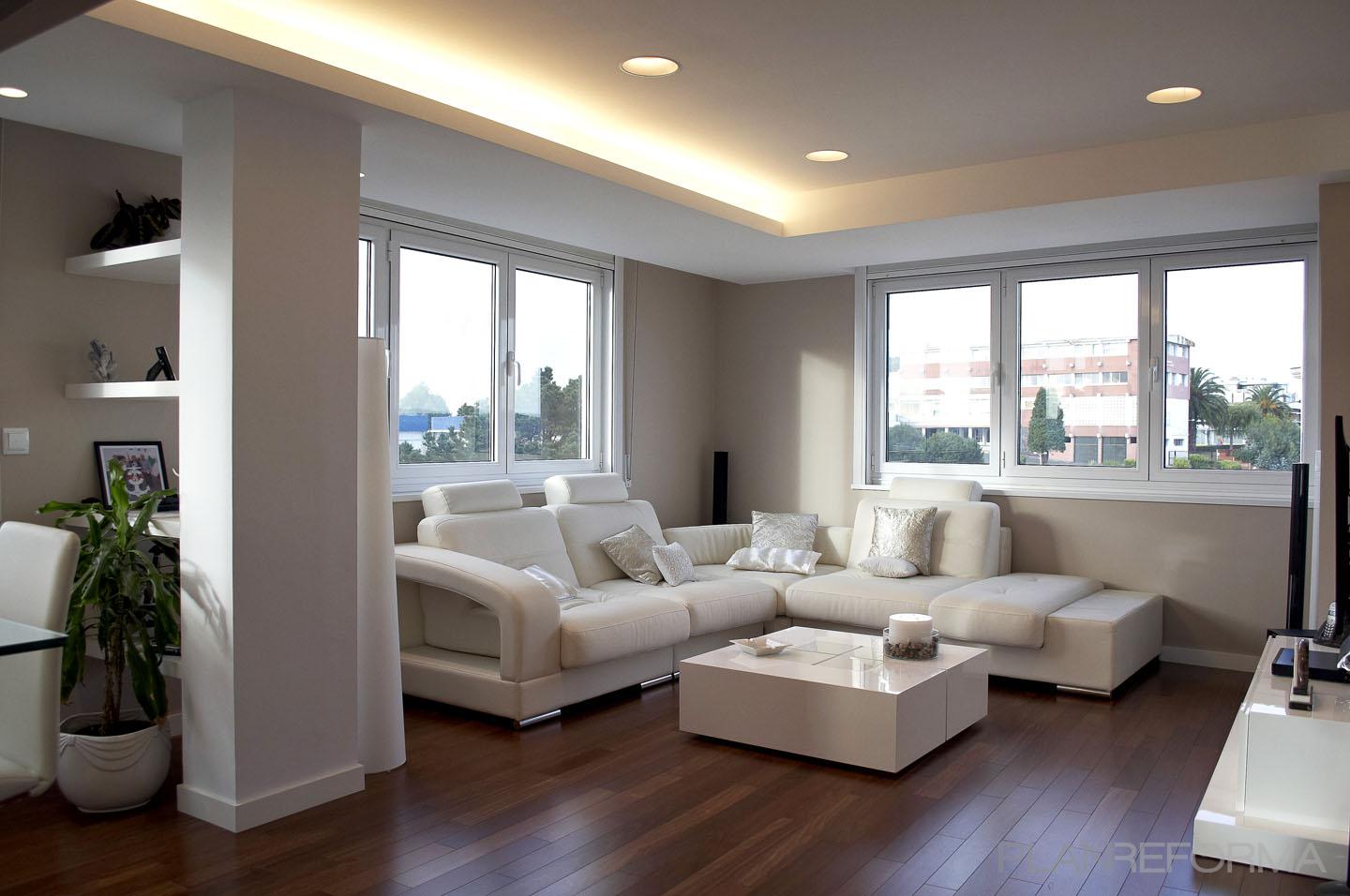 Sala de la TV, Salon Estilo contemporaneo Color beige, marron, beige