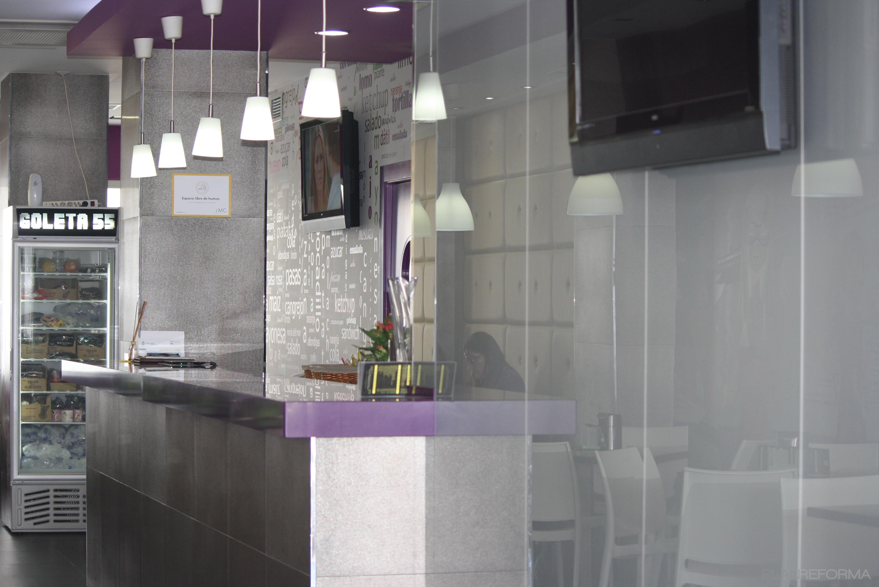 Tienda, Cafeteria style contemporaneo color azul, gris  diseñado por eclectik interiorismo | Interiorista 