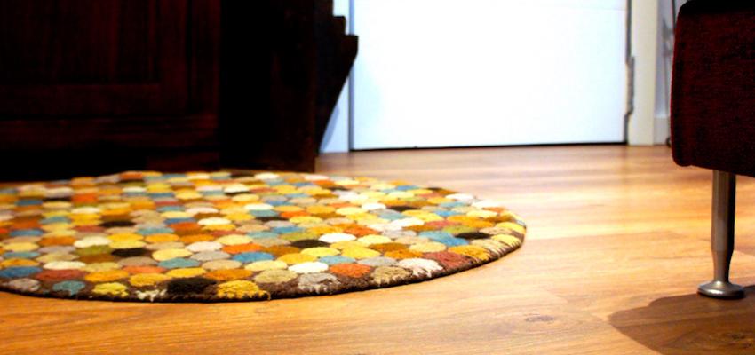 Recibidor Estilo contemporaneo Color marron, blanco, gris  diseñado por ARQUIVOLTA | Arquitecto Técnico | Copyright Imatge d'Arquivolta