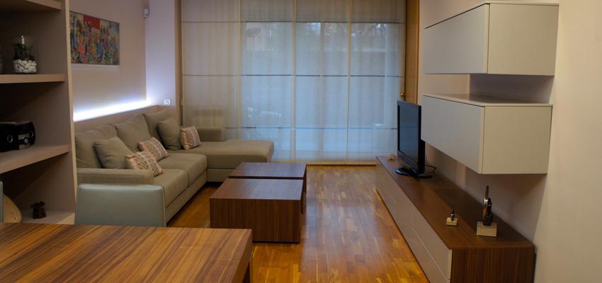 Comedor, Sala de la TV, Salon Estilo contemporaneo Color marron, marron, blanco  diseñado por ARQUIVOLTA | Arquitecto Técnico | Copyright Imatge d'Arquivolta