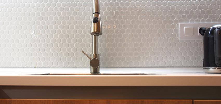 Cocina Estilo vintage Color marron, blanco  diseñado por ARQUIVOLTA | Arquitecto Técnico | Copyright Imagen de Arquivolta