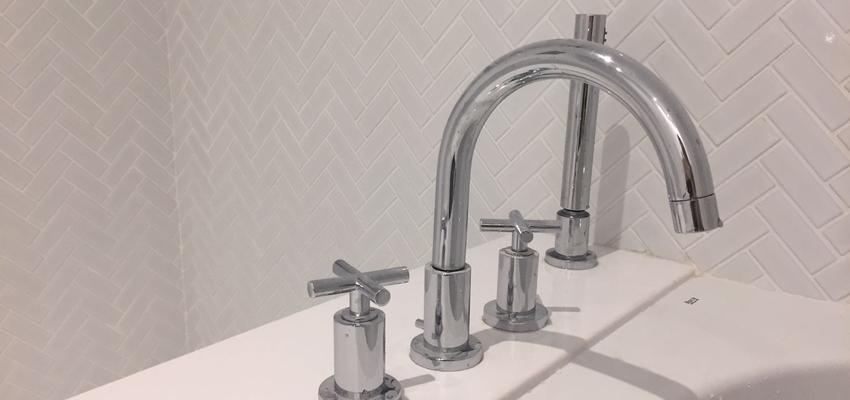 Baño Estilo vintage Color blanco, gris  diseñado por ARQUIVOLTA | Arquitecto Técnico | Copyright Imagen de Arquivolta