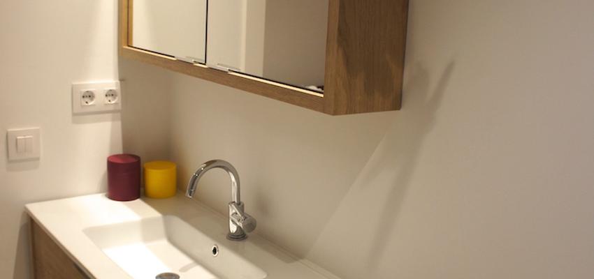 Baño Estilo vintage Color marron, blanco, gris  diseñado por ARQUIVOLTA | Arquitecto Técnico | Copyright Imagen de Arquivolta