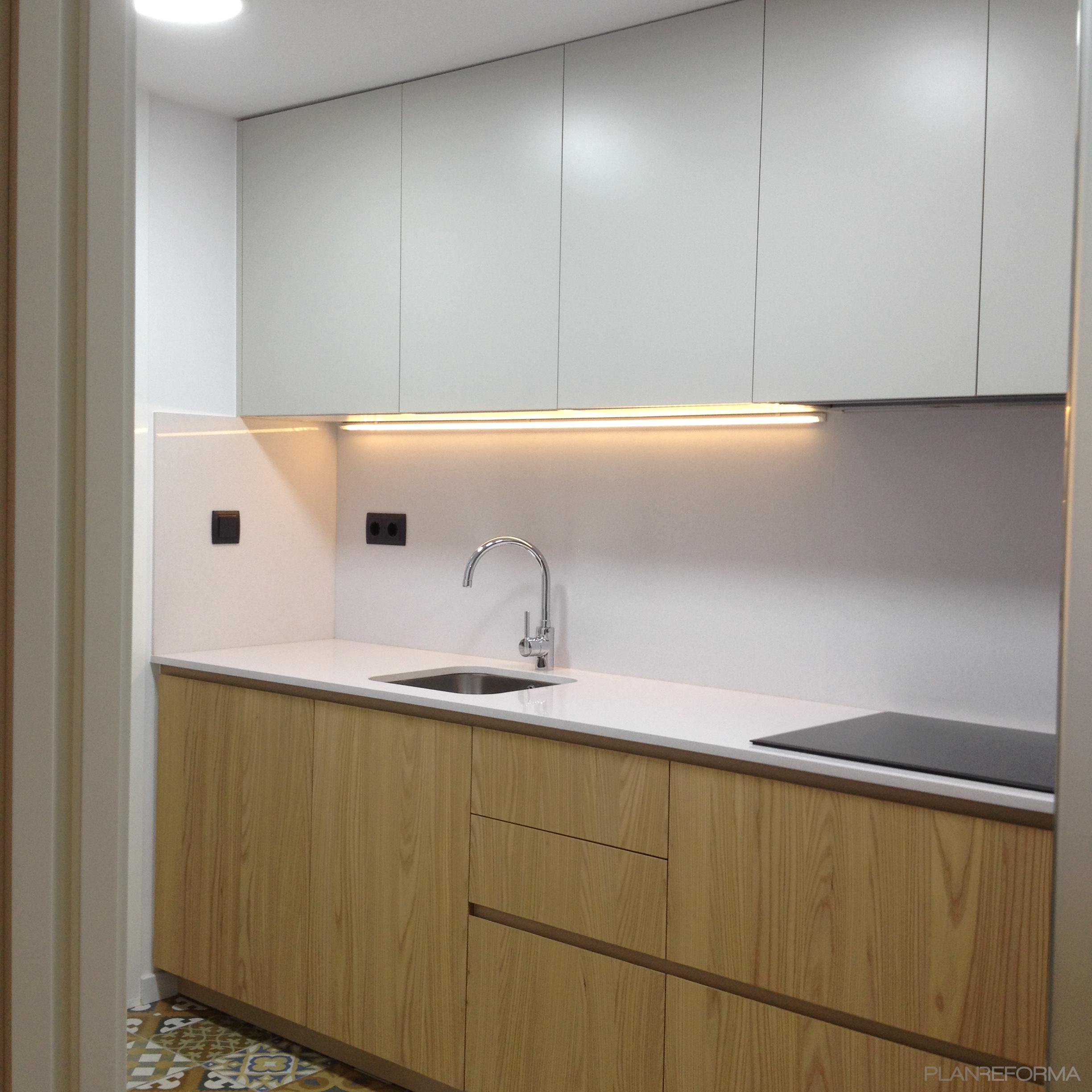 Cocina Estilo tradicional Color ocre, beige, marron  diseñado por Tilcara Sur | Gremio 