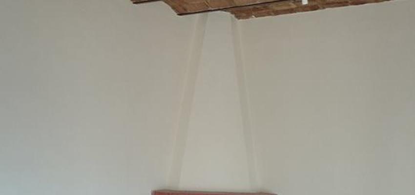 Salon Estilo rustico Color marron, blanco, gris, gris, negro  diseñado por REFORMAS BARCELONA GRUPO TECNICO .SL | Gremio 