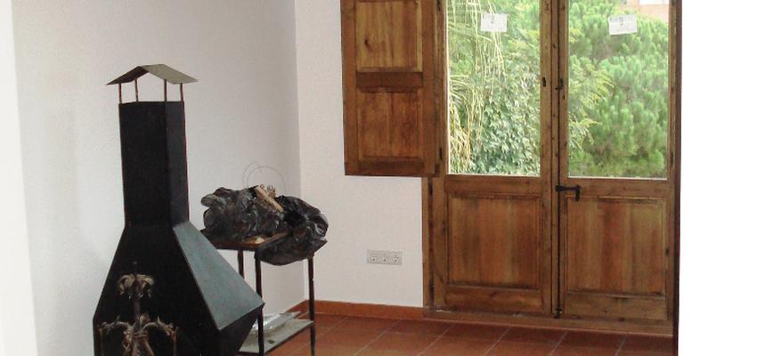 Comedor Estilo rustico Color marron, marron, blanco  diseñado por REFORMAS BARCELONA GRUPO TECNICO .SL | Gremio | Copyright Grupo técnico Barcelona