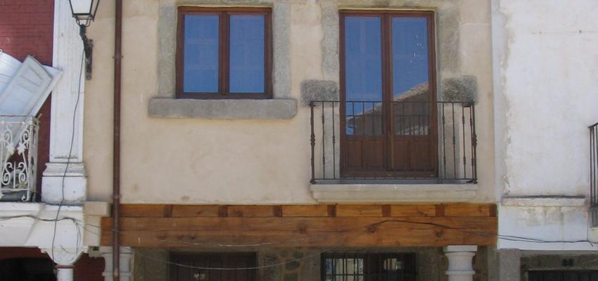 Exterior style rustico color beige, marron  diseñado por Mª Luisa Oviedo | Arquitecto | Copyright Soy propietaria de esta imagen