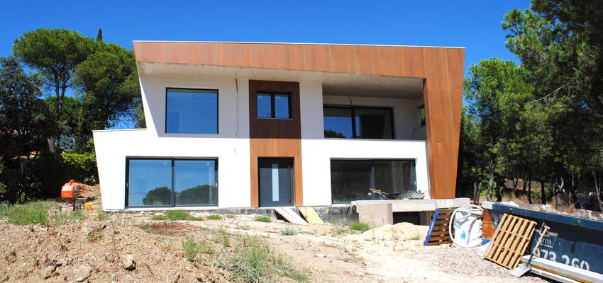 Exterior Estilo vanguardista Color verde, gris  diseñado por EDIFICACIA ARQUITECTURA SLP | Arquitecto | Copyright sí