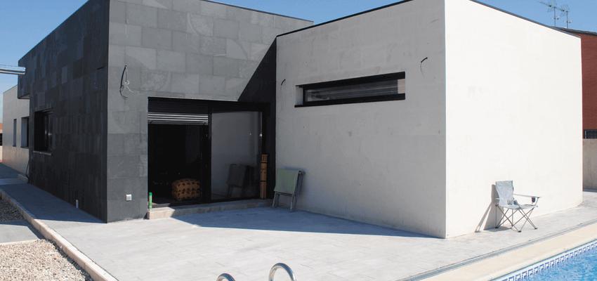 Exterior Estilo moderno Color verde, gris  diseñado por EDIFICACIA ARQUITECTURA SLP | Arquitecto | Copyright sí