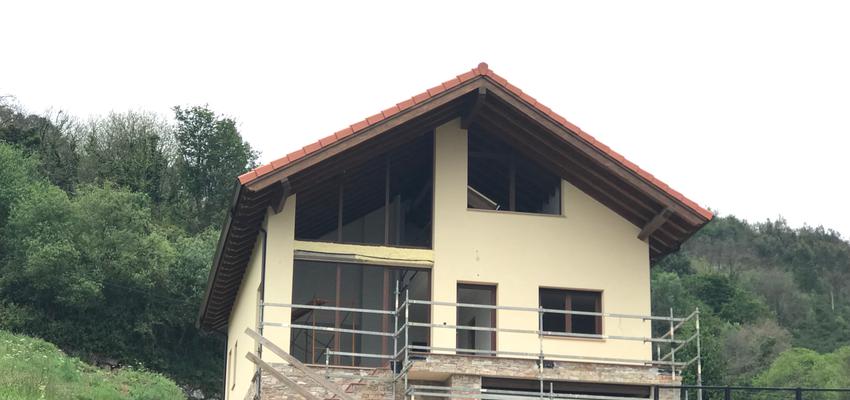 Exterior Estilo clasico Color rojo, marron, bronce  diseñado por NEWTEC BAYRE S.L. | Gremio | Copyright JOSE MERINO