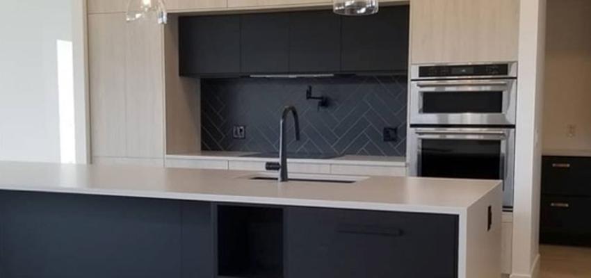 Cocina Estilo vanguardista Color negro  diseñado por David | Gremio | Copyright espacioparalelo