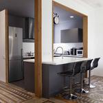 Cocina Estilo moderno Color azul, marron, marron, blanco