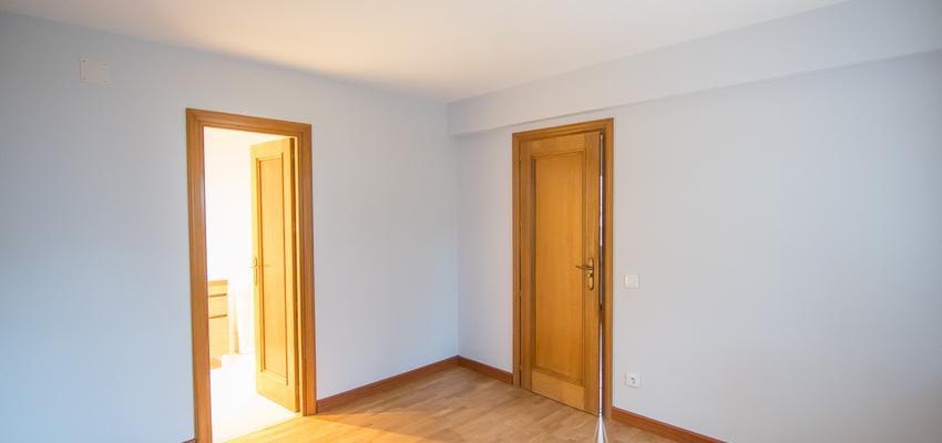 Dormitorio Estilo contemporaneo Color marron, bronce  diseñado por REFORMADISIMO | Gremio | Copyright REFORMADISIMO