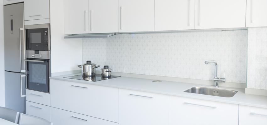 Cocina Estilo contemporaneo Color rojo  diseñado por arquitexturas estudio de diseño | Arquitecto 