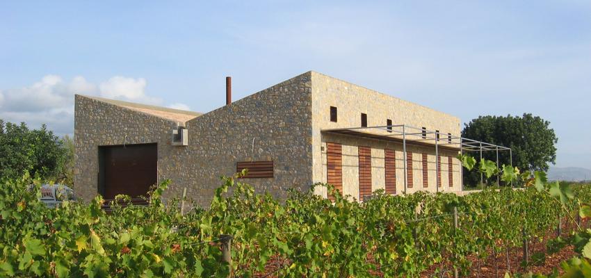 Exterior style contemporaneo color marron, blanco, gris  diseñado por Toni Morlà Villalonga | Arquitecto 