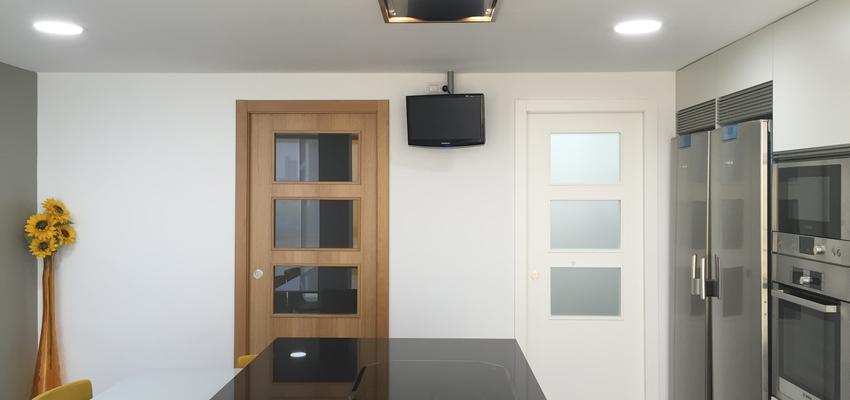 Comedor, Cocina Estilo moderno Color beige, negro, dorado  diseñado por Lydia Castello Peris | Arquitecto Técnico 