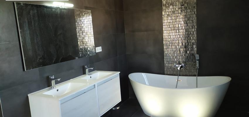 Baño Estilo moderno Color blanco, negro  diseñado por Diginova live your home | Gremio | Copyright Live Digi Nova