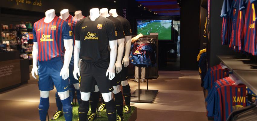 Tienda style moderno color beige, gris  diseñado por Floc Products S.L. | Arquitecto 