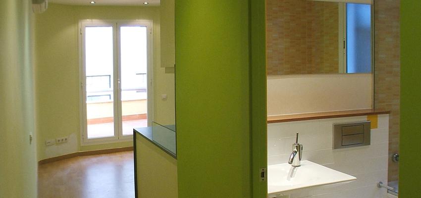 Baño, Loft style moderno color verde, beige, marron  diseñado por Floc Products S.L. | Arquitecto 