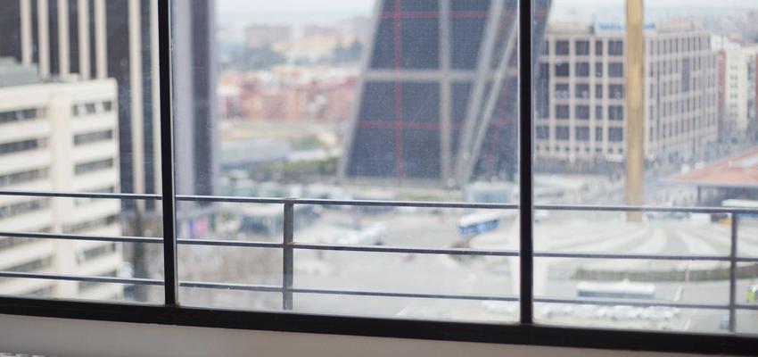 Salon Estilo moderno Color rosa, beige, plateado  diseñado por DCORE | Arquitecto | Copyright DCORE