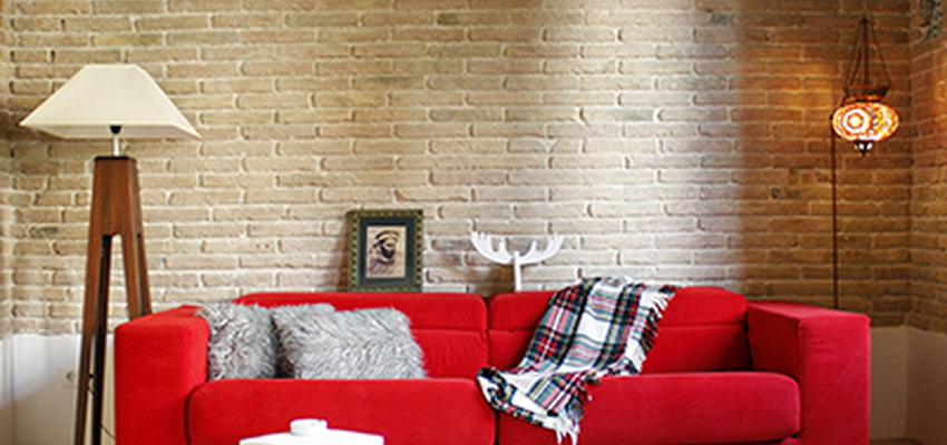 Salon Estilo vintage Color rojo, beige, blanco, gris, gris  diseñado por Victoria Aragonés Gomá | Arquitecto | Copyright Victoria Aragonés
