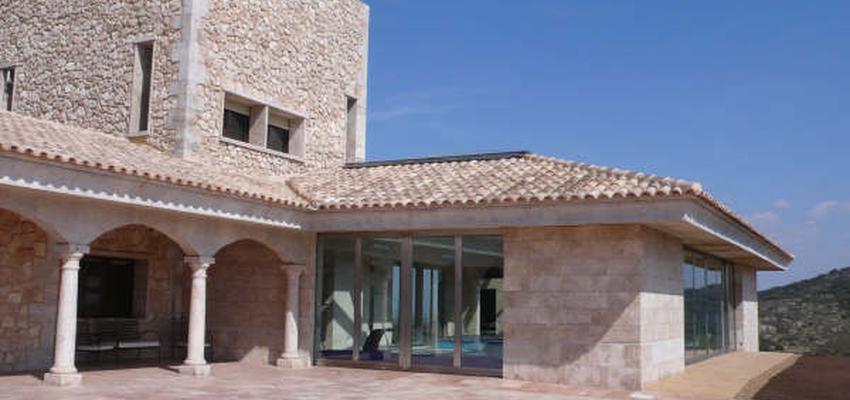 Patio, Exterior style contemporaneo color beige, beige  diseñado por NM Arquitectura | Arquitecto 