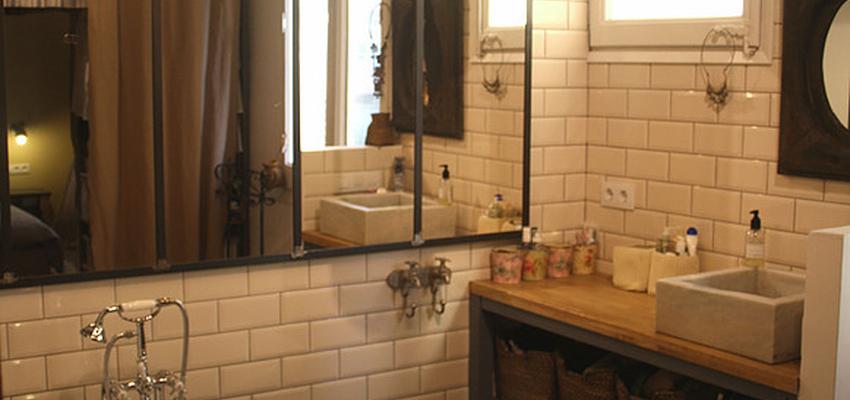 Baño, Tocador Estilo tradicional Color marron, gris, plateado  diseñado por Puzzle Urbano | Arquitecto Técnico 