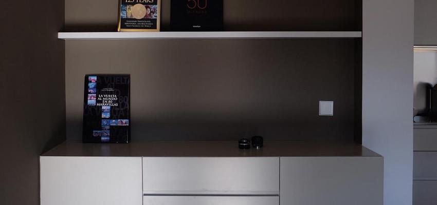 Recibidor Estilo contemporaneo Color marron, gris, gris  diseñado por Puzzle Urbano | Arquitecto Técnico 