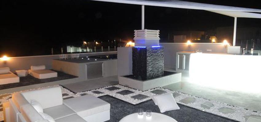 Balcon Estilo vanguardista Color plateado  diseñado por Carmen Ferreira Style House. SL | Gremio | Copyright Imagen propia