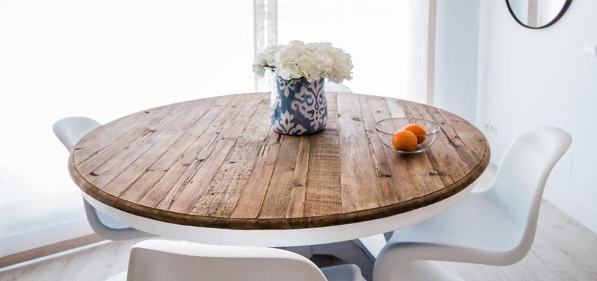 Comedor style moderno color marron, marron, blanco  diseñado por Arquitectos Madrid 2.0 | Arquitecto 