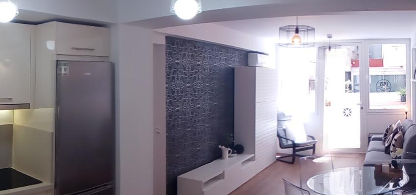 Salon Estilo moderno Color azul  diseñado por Málaga Gestión de Proyectos y Obras de Construcción | Arquitecto Técnico | Copyright Imagen Propia