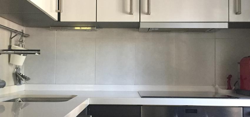 Cocina Estilo moderno Color gris  diseñado por Studio0309 | Arquitecto 