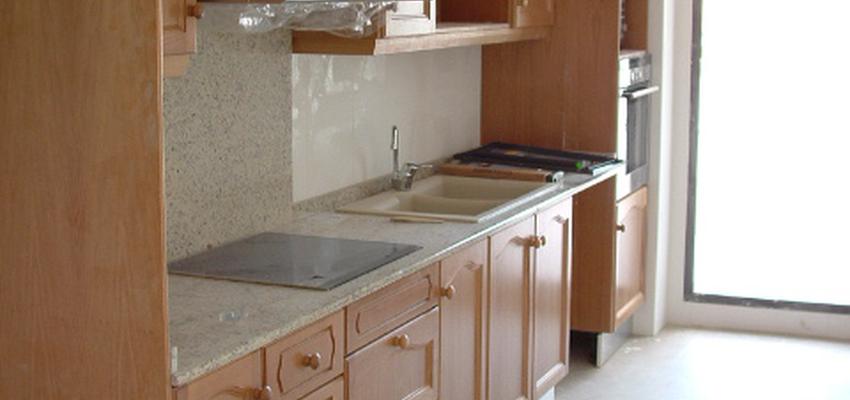 Cocina Estilo tradicional Color marron, beige, gris  diseñado por Reactiva Obras y Proyectos | Gremio | Copyright Reactiva Obras y Proyectos