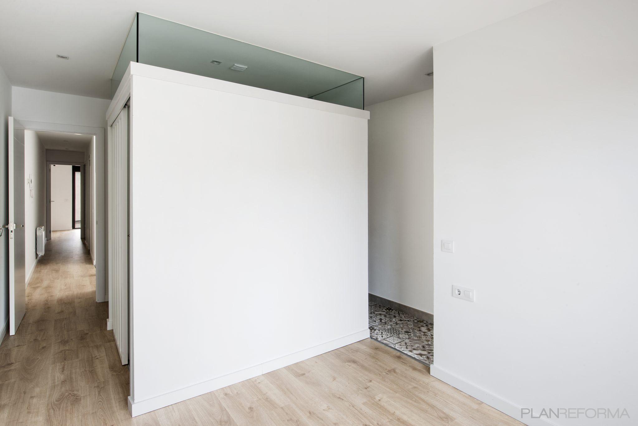 Baño Estilo moderno Color beige, beige, plateado