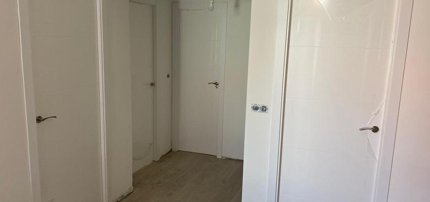 Salon Estilo moderno Color beige, beige, blanco  diseñado por SENIA STAND S.L. | Gremio | Copyright SENIA STAND S.L.