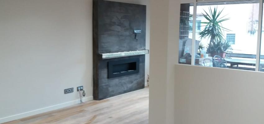 Comedor, Salon Estilo moderno Color beige, blanco  diseñado por Refomas Barcelona Rubio | Gremio | Copyright Reformas Barcelona Rubio